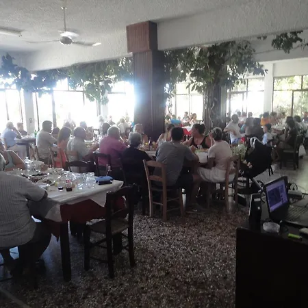 Πανσιόν Archontika Κεραμές