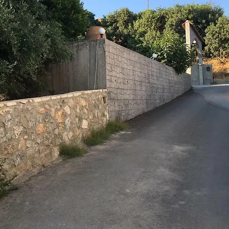 Πανσιόν Archontika *